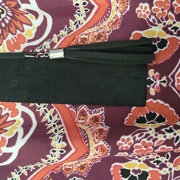 Womens blouse - Picture 2 of 3